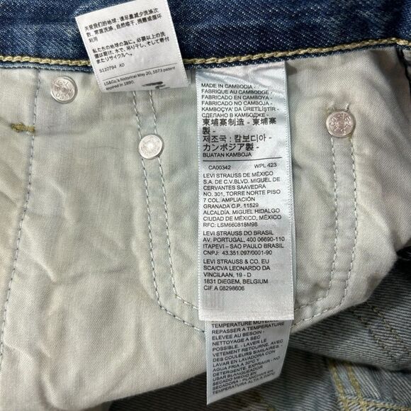 Levi's Women's 27 Low Pro Straight Jeans Blue Distressed Ripped Knees Mid Rise - Picture 8 of 11